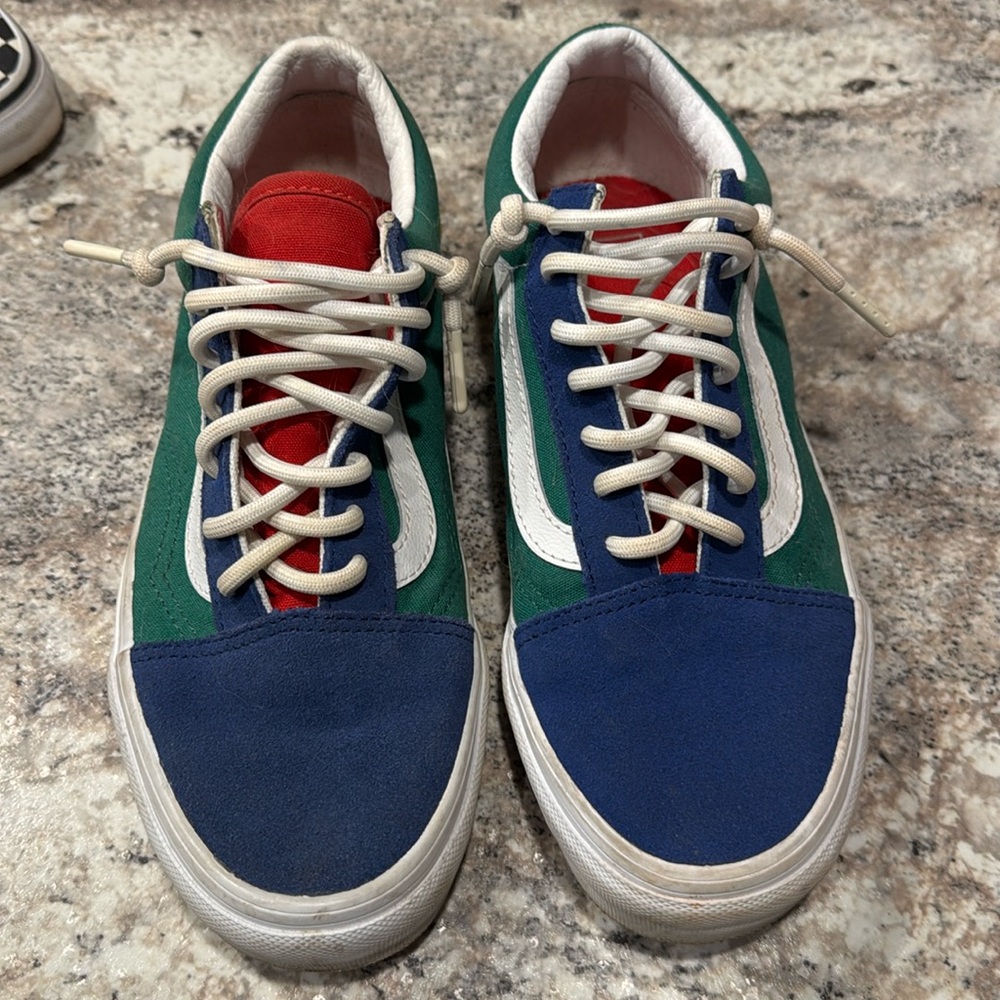 Vans